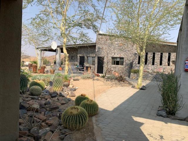 3 Aloes Guesthouse Uis 外观 照片